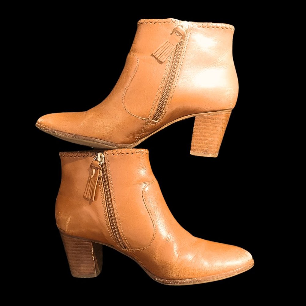 JACK ROGERS-  Chandler Leather Ankle Bootie